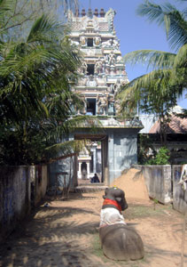 Thirukazhipalai Gopuram